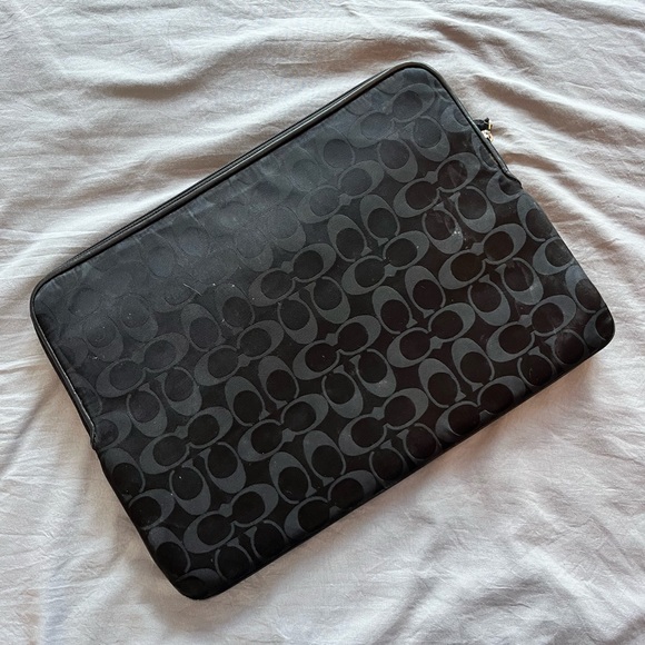 COACH Black Classic Logo Laptop Case - Picture 2 of 4